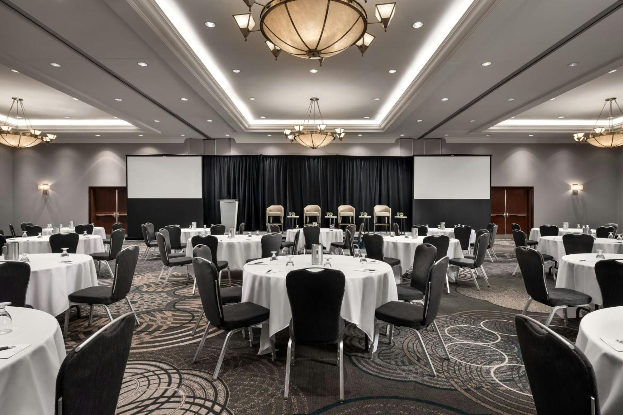 Sheraton Toronto Airport Hotel & Conference Centre Exteriér fotografie